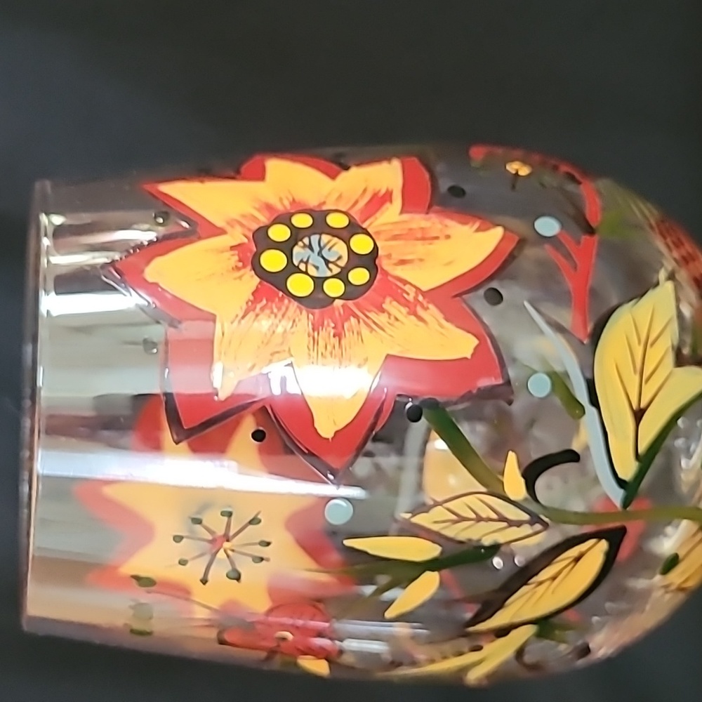 Wine glasses - Picture 2 of 4